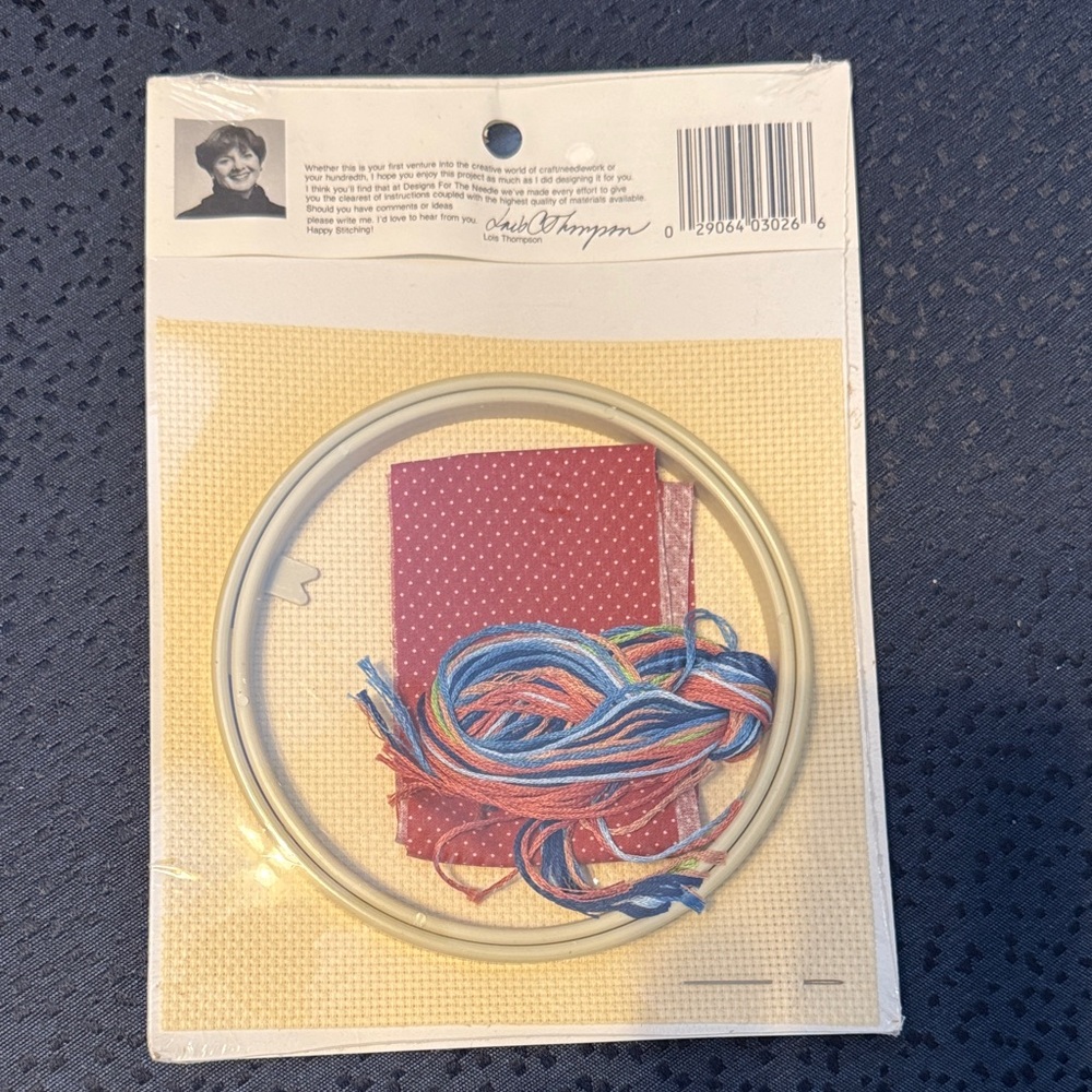 1986 Counted Cross Stitch kit - Picture 2 of 2